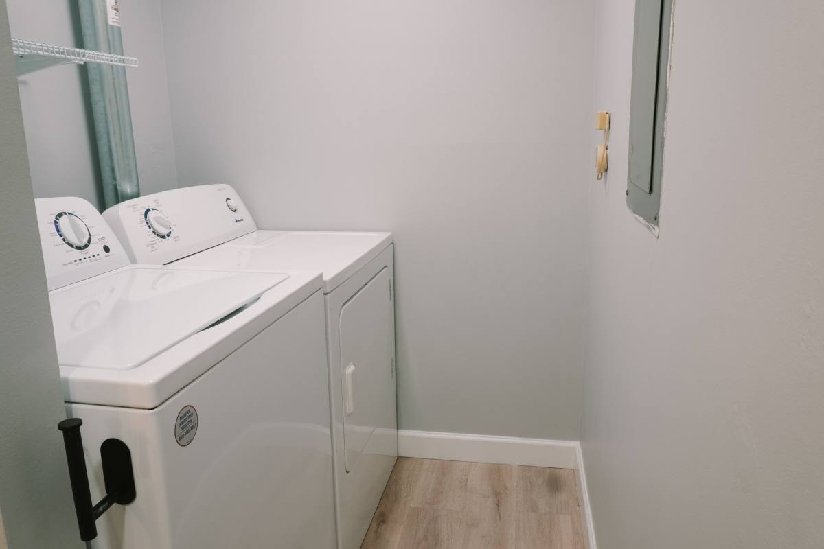 20 E Ridge Rd, Merrimack, NH 03054 - Townhouse for Rent - Image 7