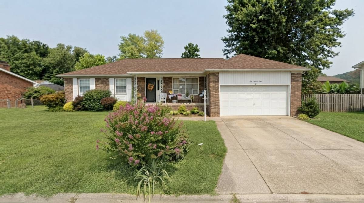 House for rent at 125 Rolling Acres, Winfield, WV 25213