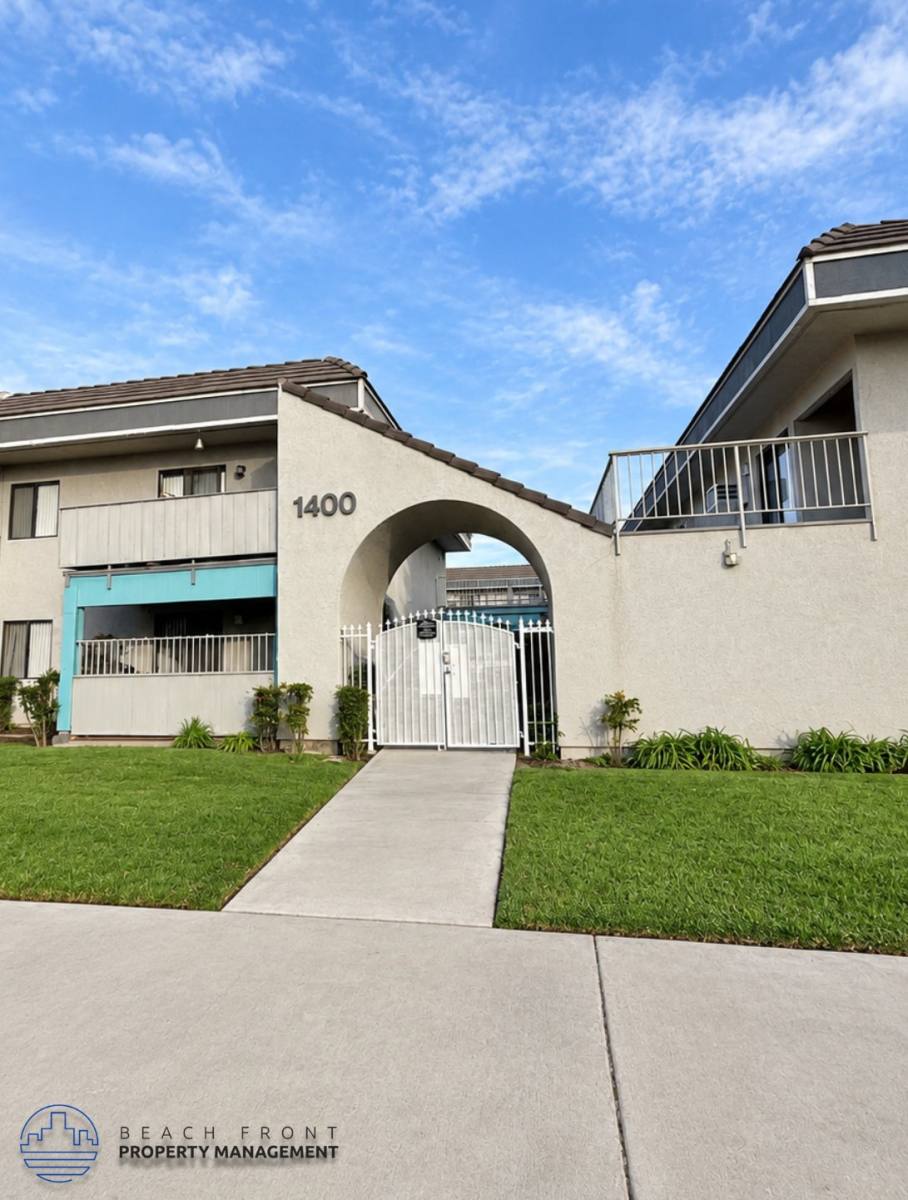 1400 Peckham St #4, Fullerton, CA 92833 - Townhouse for Rent