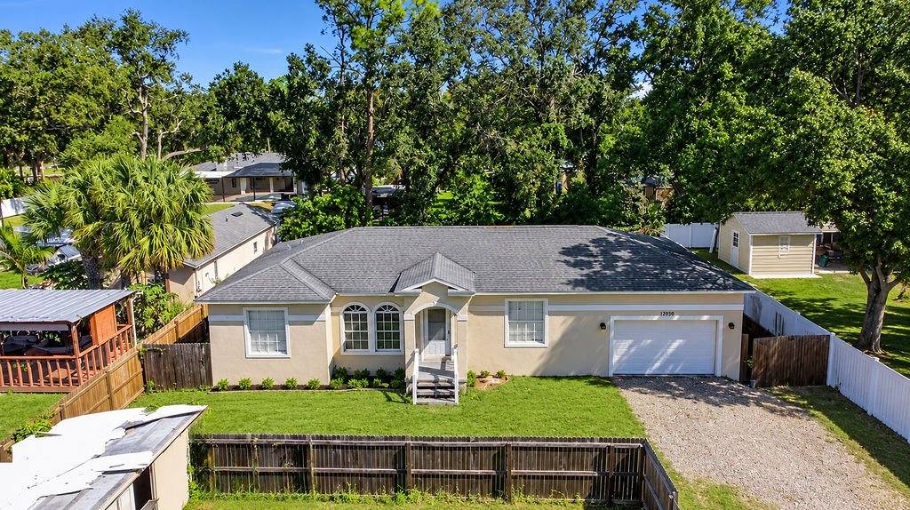 Apartment for rent at 10015 Oslin St, Tampa, FL 33615