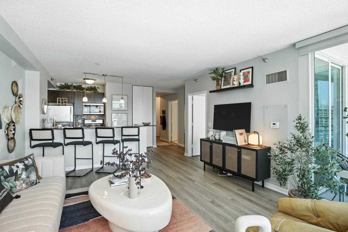 279 E Ontario St #402, Chicago, IL 60611 - Apartment for Rent - Image 6