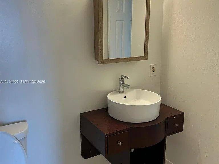 488 NW 165th St Rd #B-411, Miami, FL 33169 - Apartment for Rent - Image 7