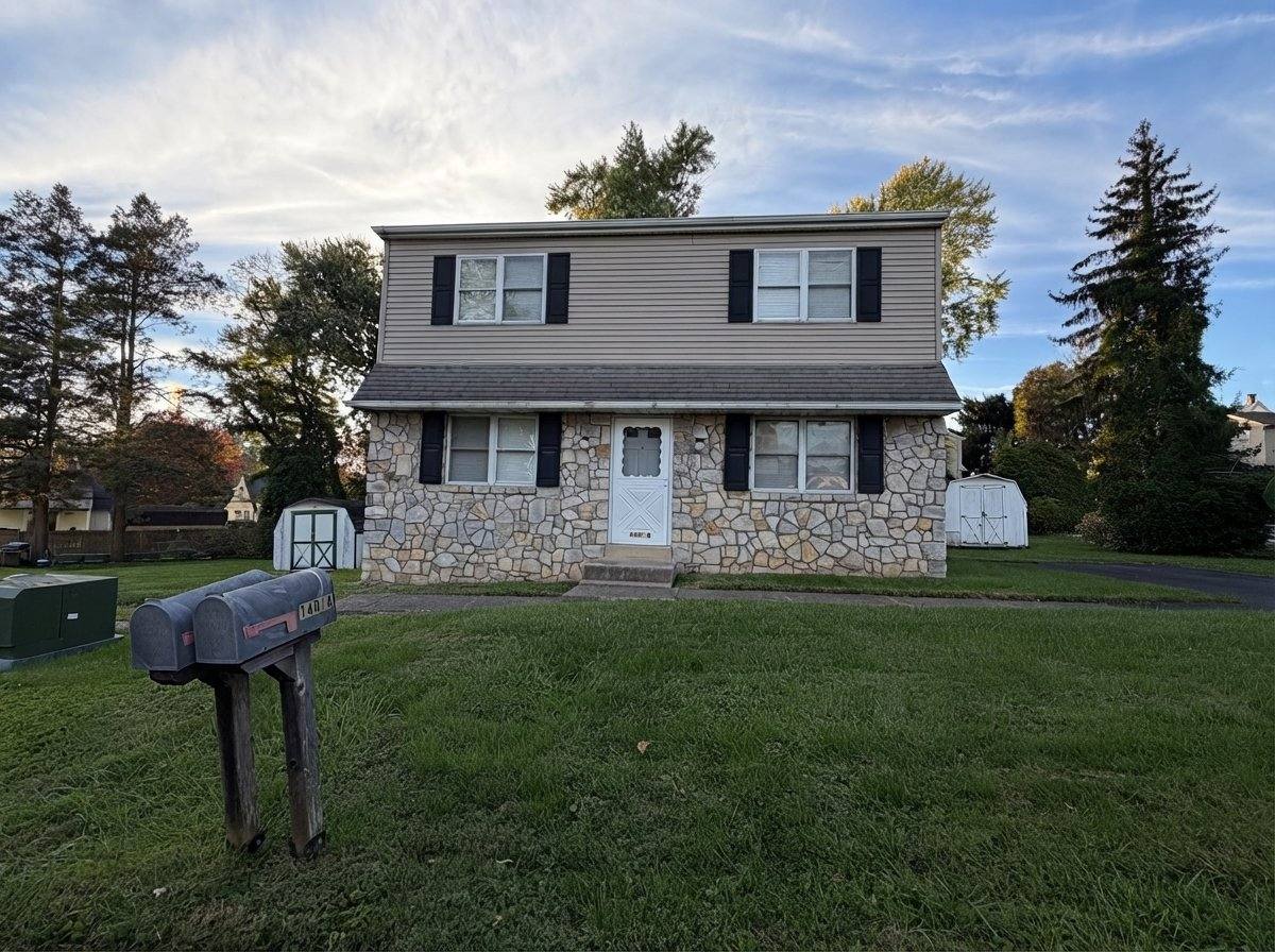Apartment for rent at 140 Lamplight Lane #A, Hatboro, PA 19040