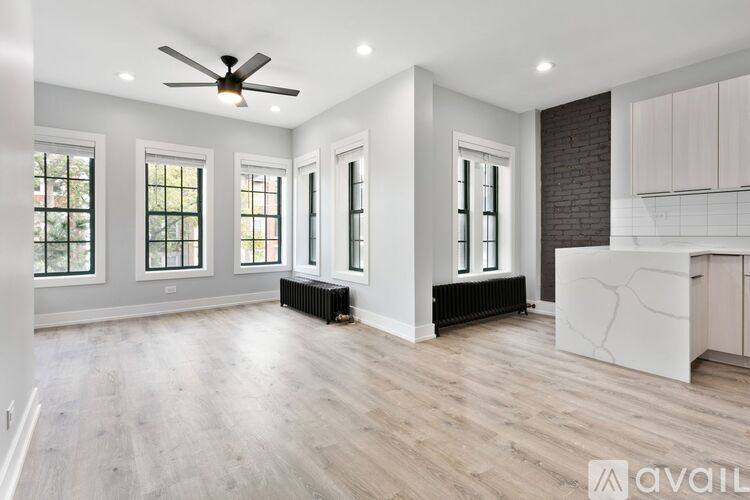 Apartment for rent at 7736 N Eastlake Terrace #3E, Chicago, IL 60626