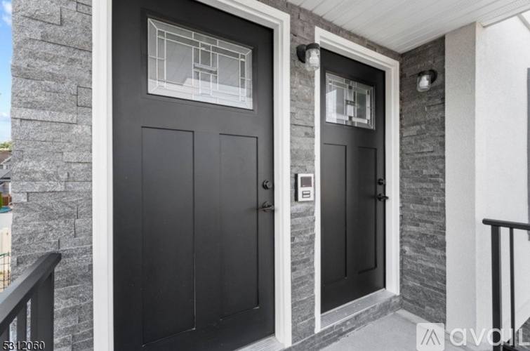 765 Canton St #1, Elizabeth, NJ 07202 - Apartment for Rent - Image 2