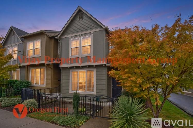 Townhouse for rent at 2451 NW Roseburg Terrace, Beaverton, OR 97006