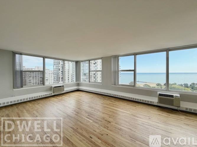 Apartment for rent at 5650 N Sheridan Rd, Chicago, IL 60660