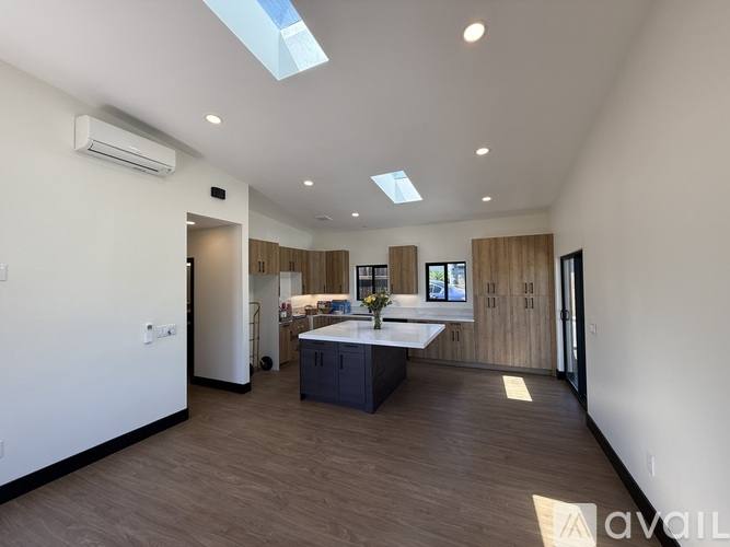227 Hillside Terrace, Vista, CA 92084 - House for Rent - Image 3