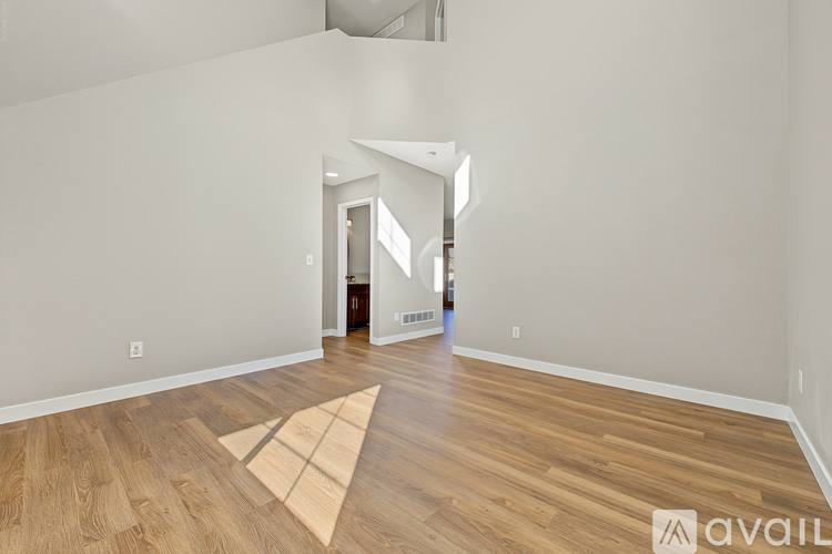 15815 E 97th Ave, Commerce City, CO 80022 - House for Rent - Image 7