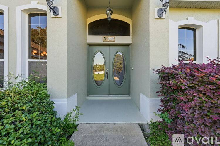 3804 Bayshore Circle, Tavares, FL 32778 - House for Rent - Image 2