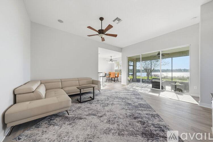 3804 Bayshore Circle, Tavares, FL 32778 - House for Rent - Image 8