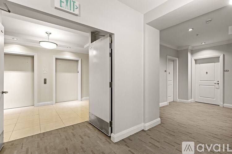 1431 Riverplace Blvd #2802, Jacksonville, FL 32207 - Condo for Rent - Image 2