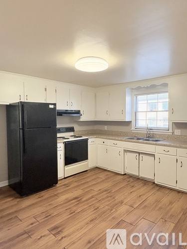 615 Cabell Dr #6, Bowling Green, KY 42101 - Apartment for Rent - Image 4