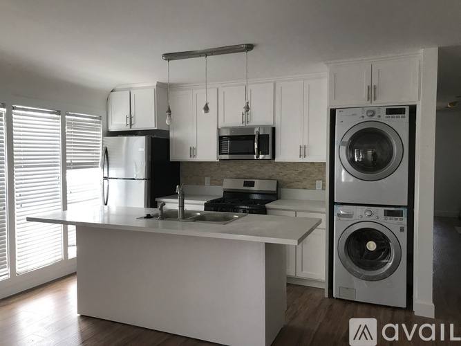 1432 Hauser Blvd, Los Angeles, CA 90019 - Apartment for Rent - Image 3