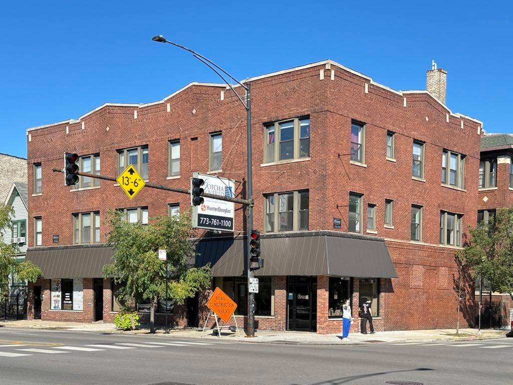 Apartment for rent at 4599 Western #9Q, Chicago, IL 60625