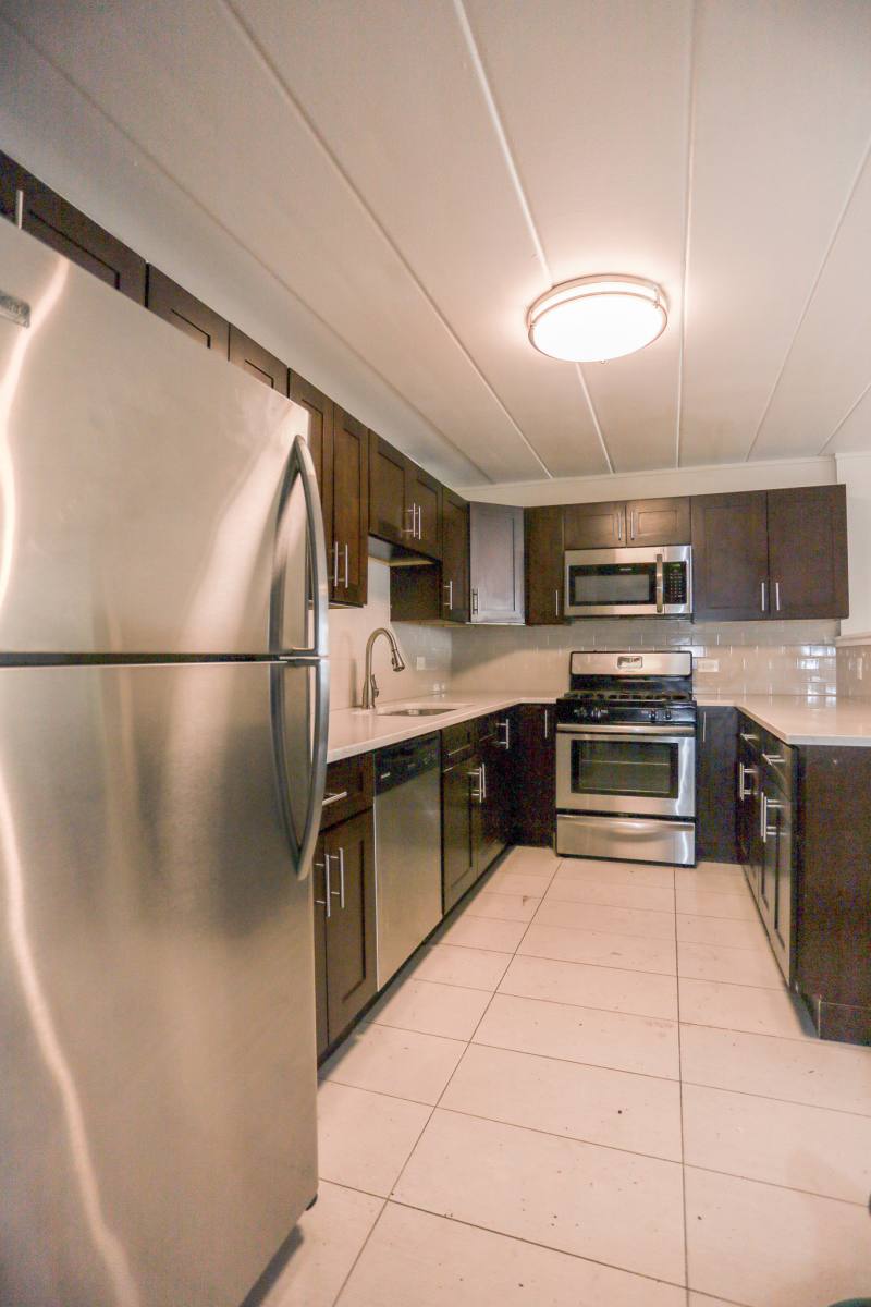 Apartment for rent at 6031 N Kenmore #7A, Chicago, IL 60660