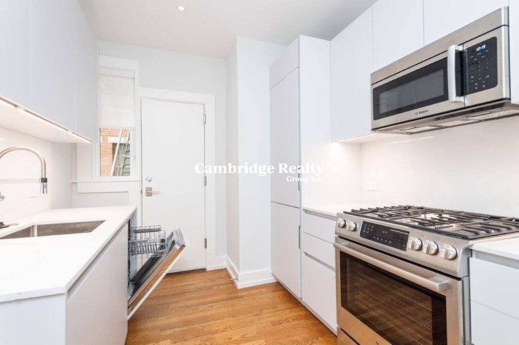 17 Forest St #23T, Cambridge, MA 02140 - Apartment for Rent - Image 1