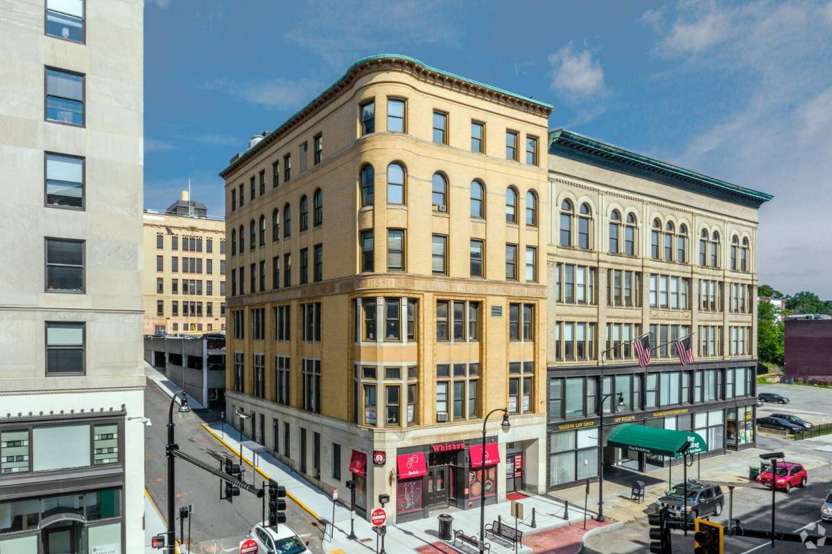 316 Main St, Worcester, MA 01608 - Apartment for Rent - Image 14