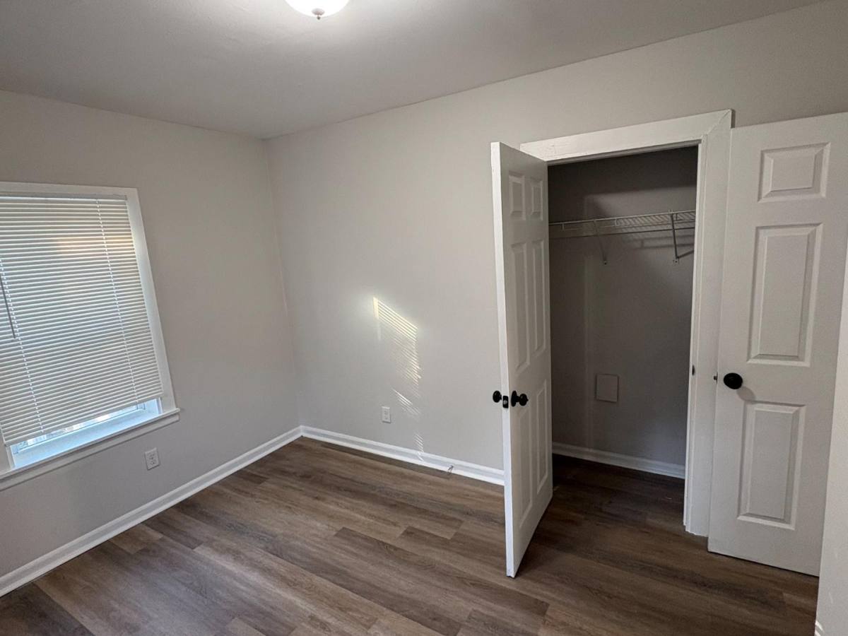 8024 Cler Ave, St. Louis, MO 63114 - House for Rent - Image 10
