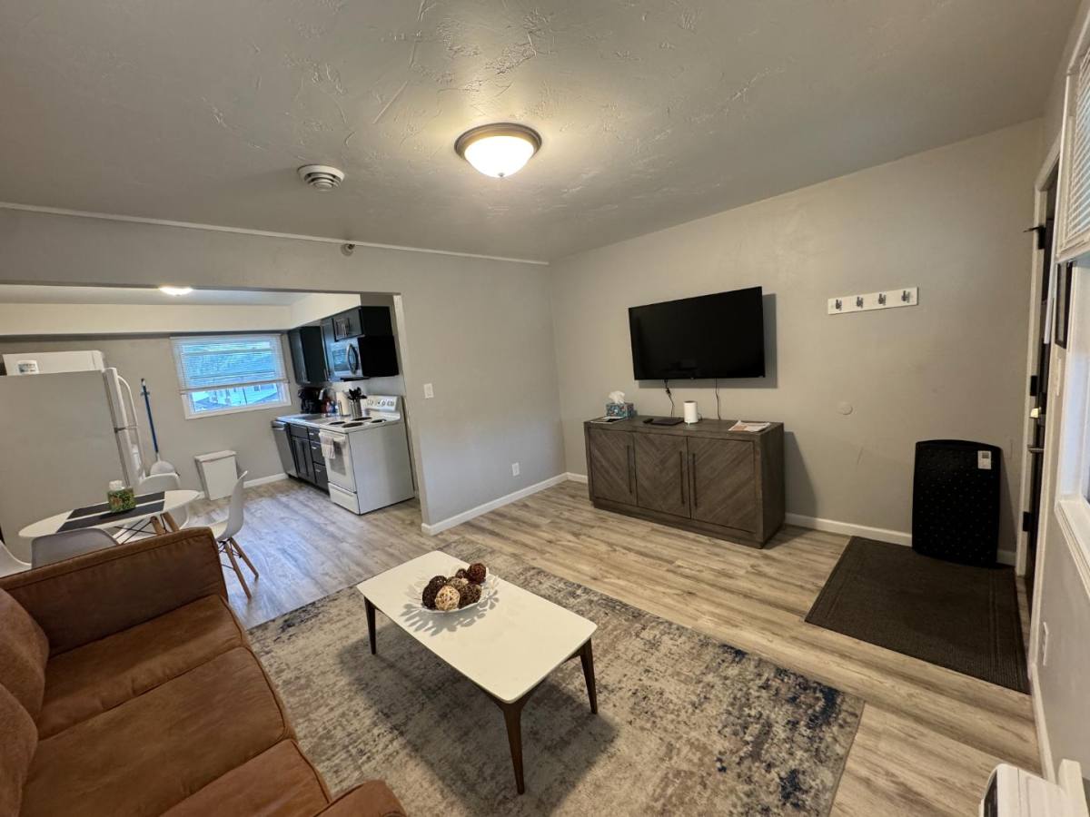 2602 N Bennett St #5, Appleton, WI 54914 - Apartment for Rent - Image 3