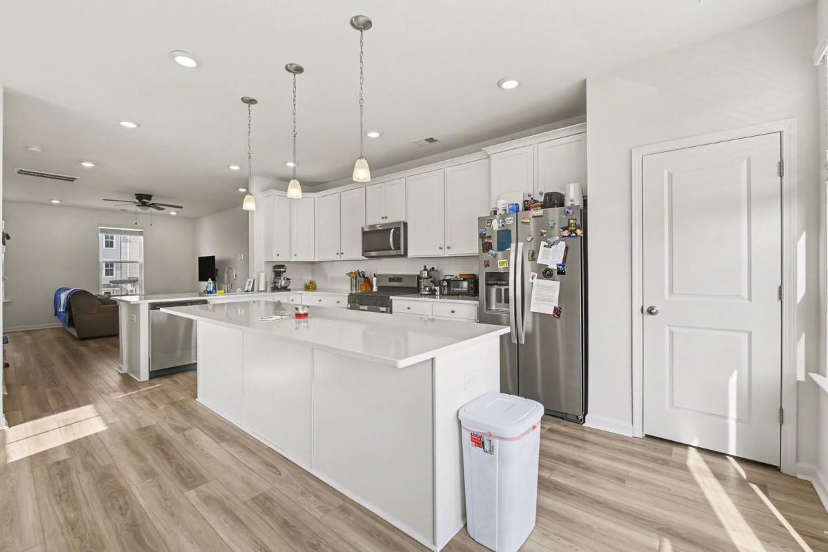 801 Recess Point Dr, Moncks Corner, SC 29461 - Townhouse for Rent - Image 11
