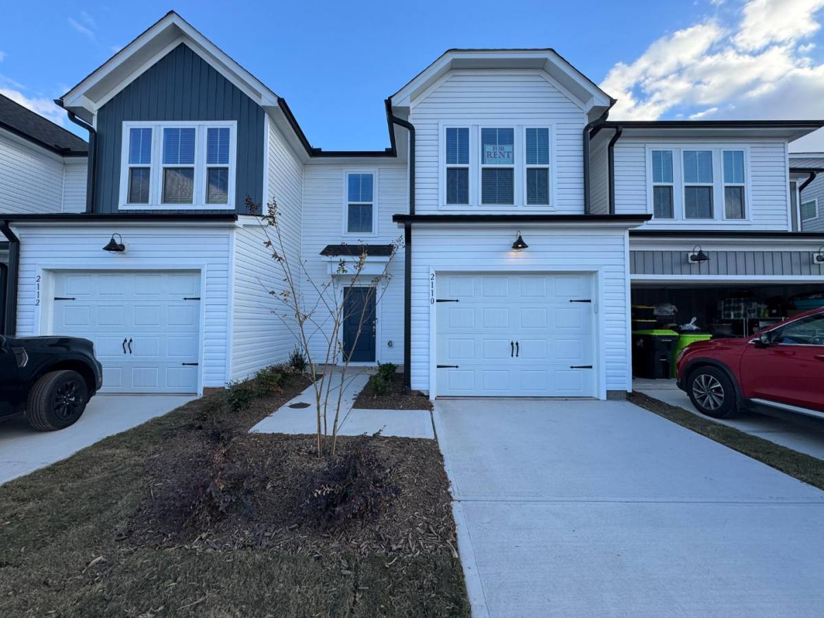 2110 Seacoast Ave, Durham, NC 27703 - Townhouse for Rent