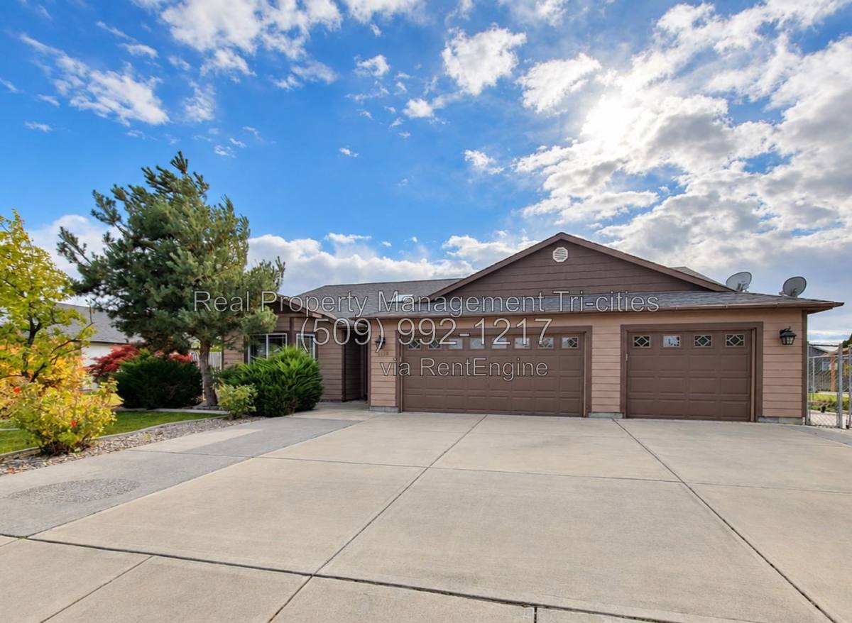 House for rent at 9408 Palomino Dr, Pasco, WA 99301