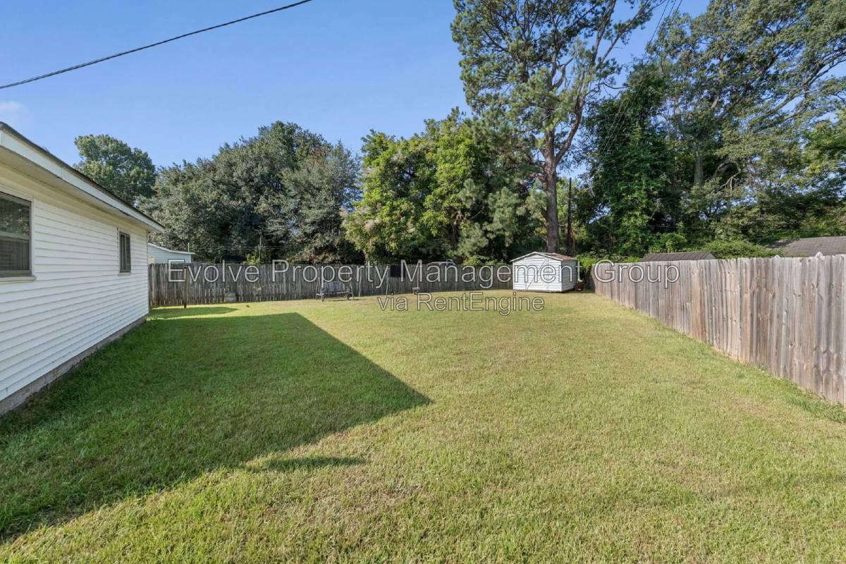 995 Avon Rd, Memphis, TN 38122 - House for Rent - Image 20