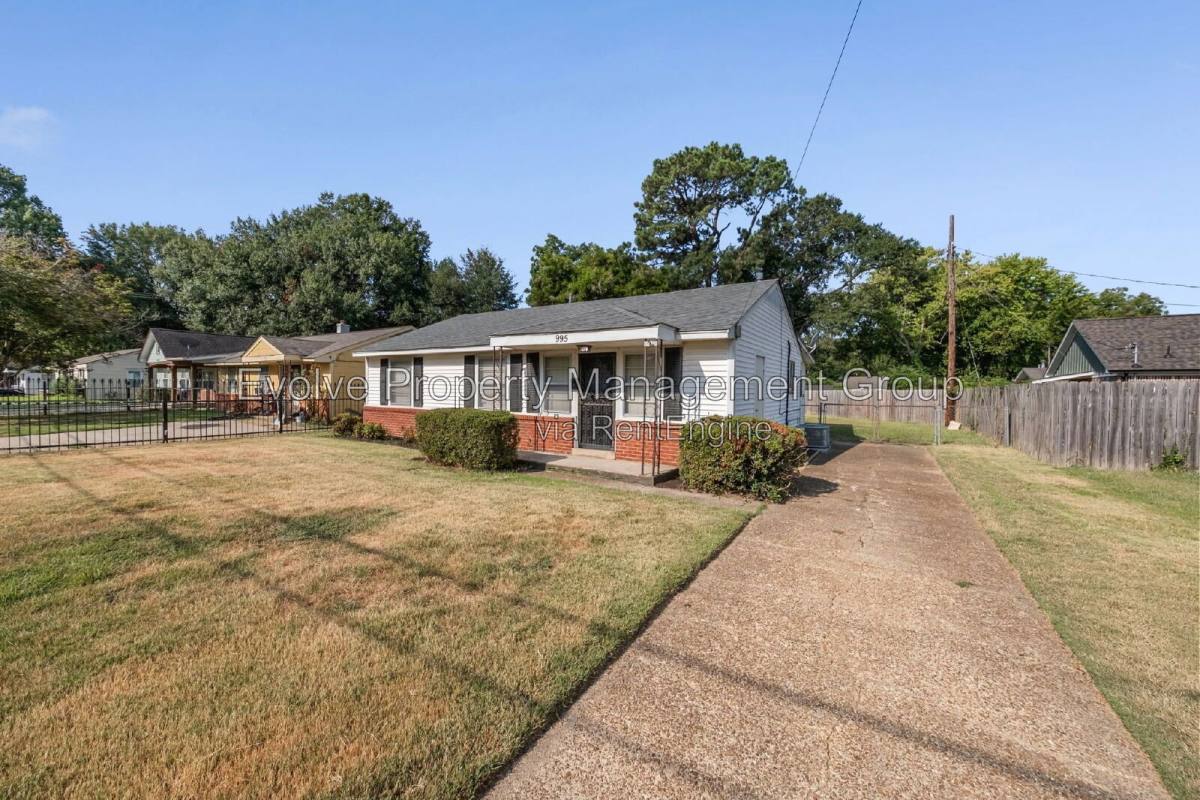 995 Avon Rd, Memphis, TN 38122 - House for Rent - Image 3
