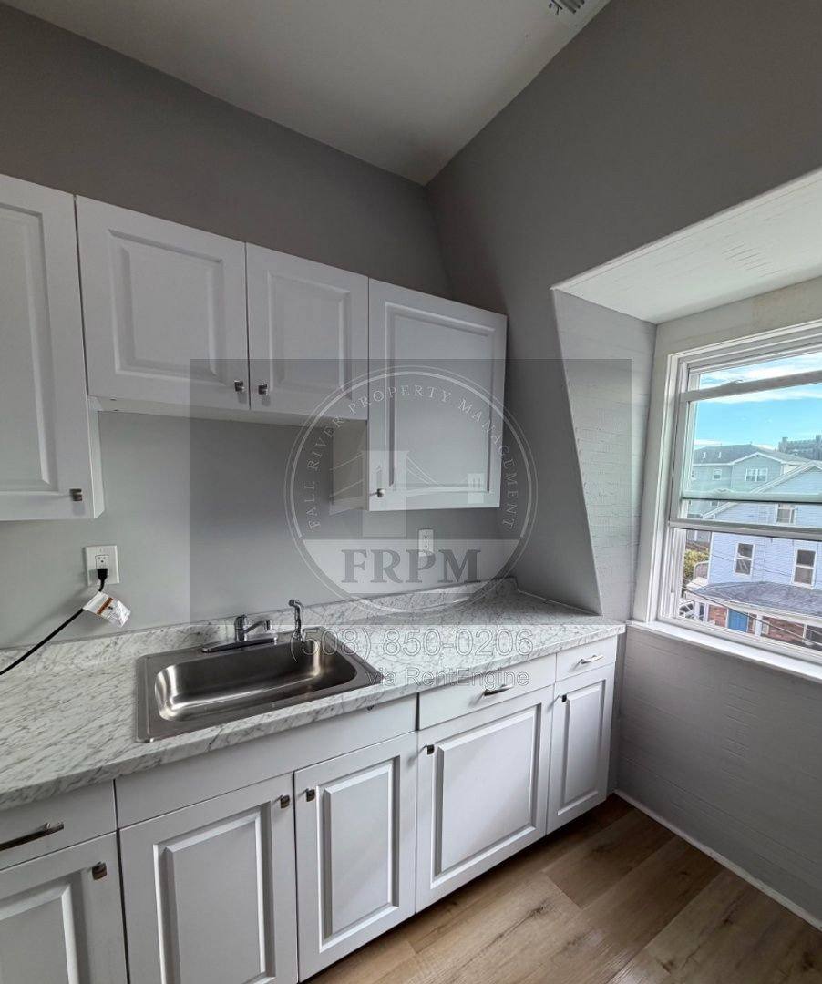 108 Cherry St #4, Fall River, MA 02720 - Apartment for Rent - Image 7