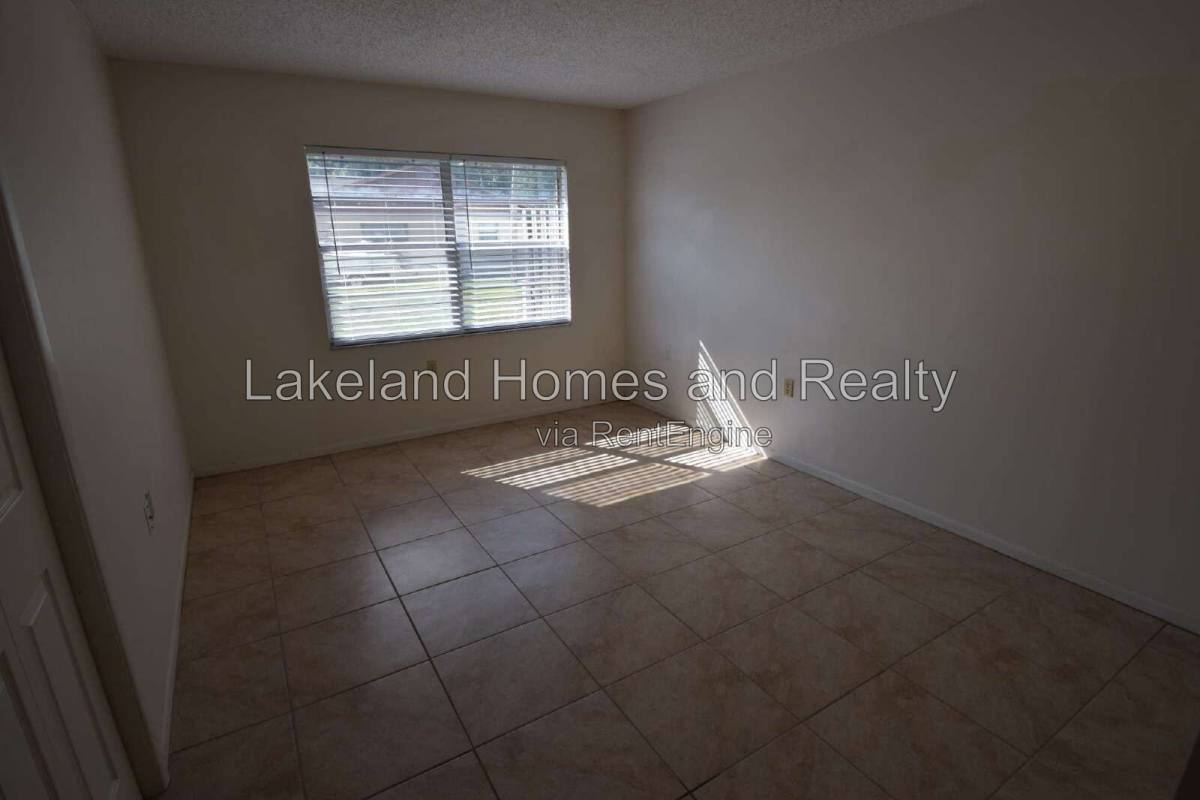 6024 Norton Rd, Lakeland, FL 33809 - Apartment for Rent - Image 9