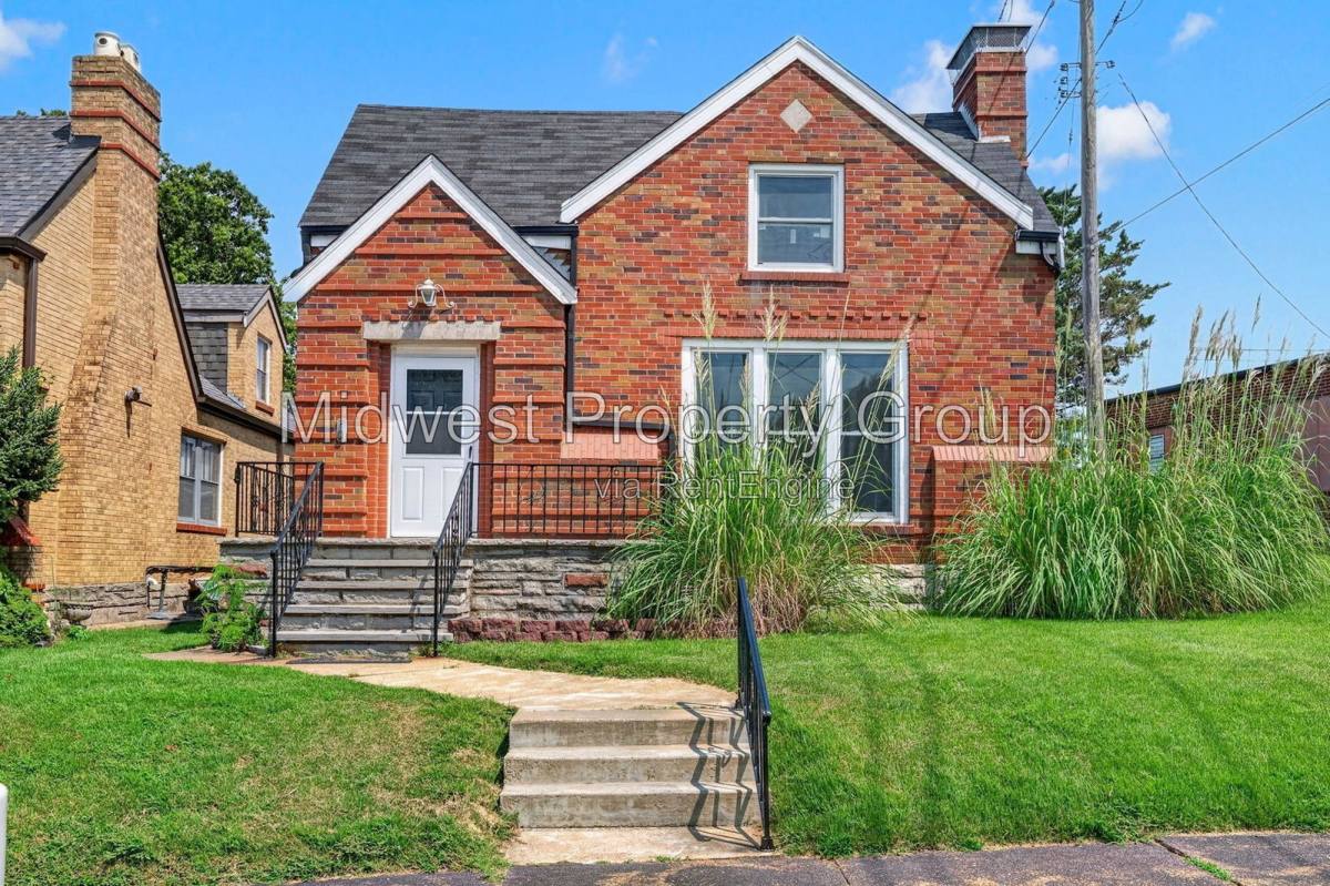 6013 Devonshire Ave, St. Louis, MO 63109 - House for Rent - Image 2