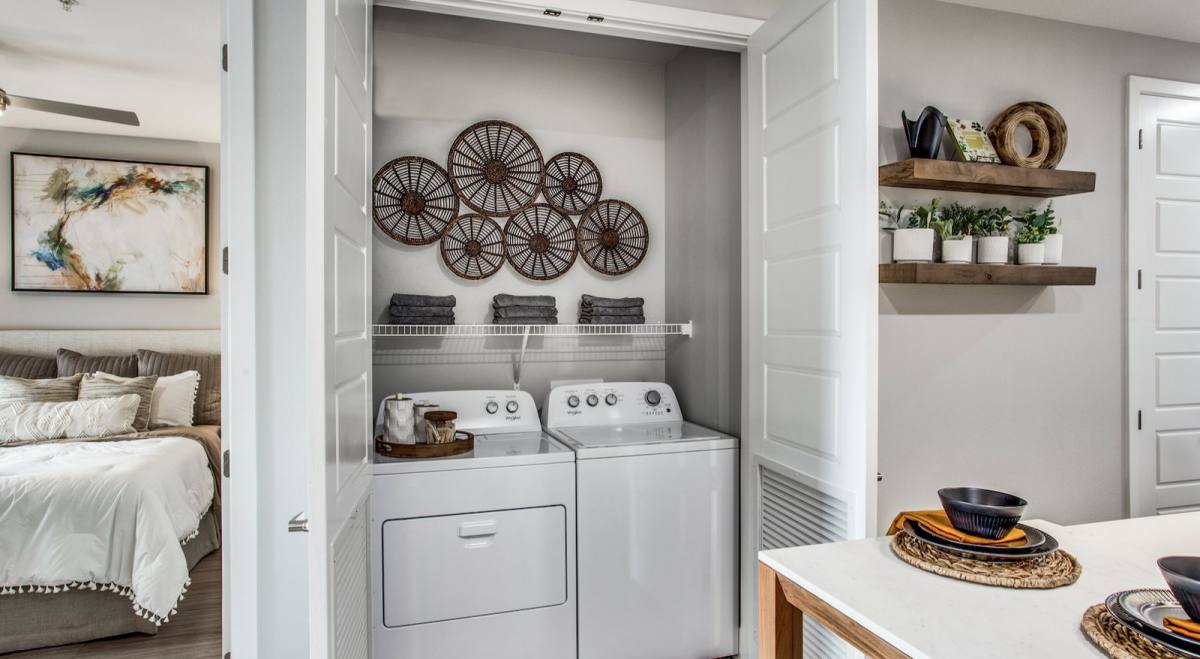 1120 Shady Lane, Austin, TX 78721 - Apartment for Rent - Image 8