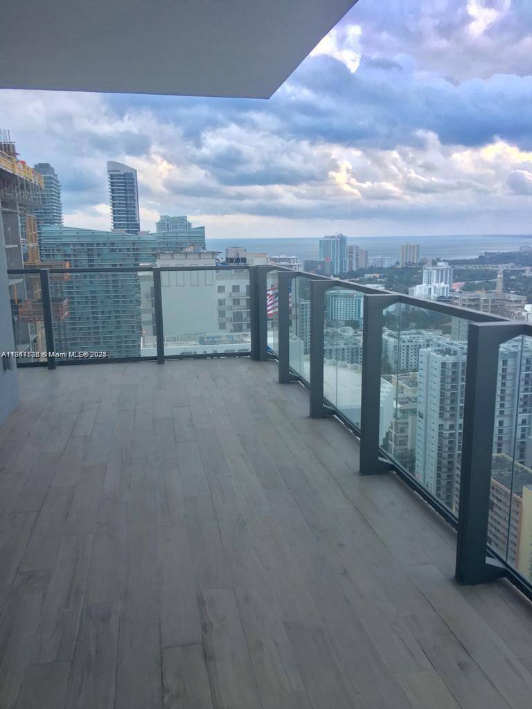 88 SW 7th St #3402, Miami, FL 33130 - Apartment for Rent - Image 3