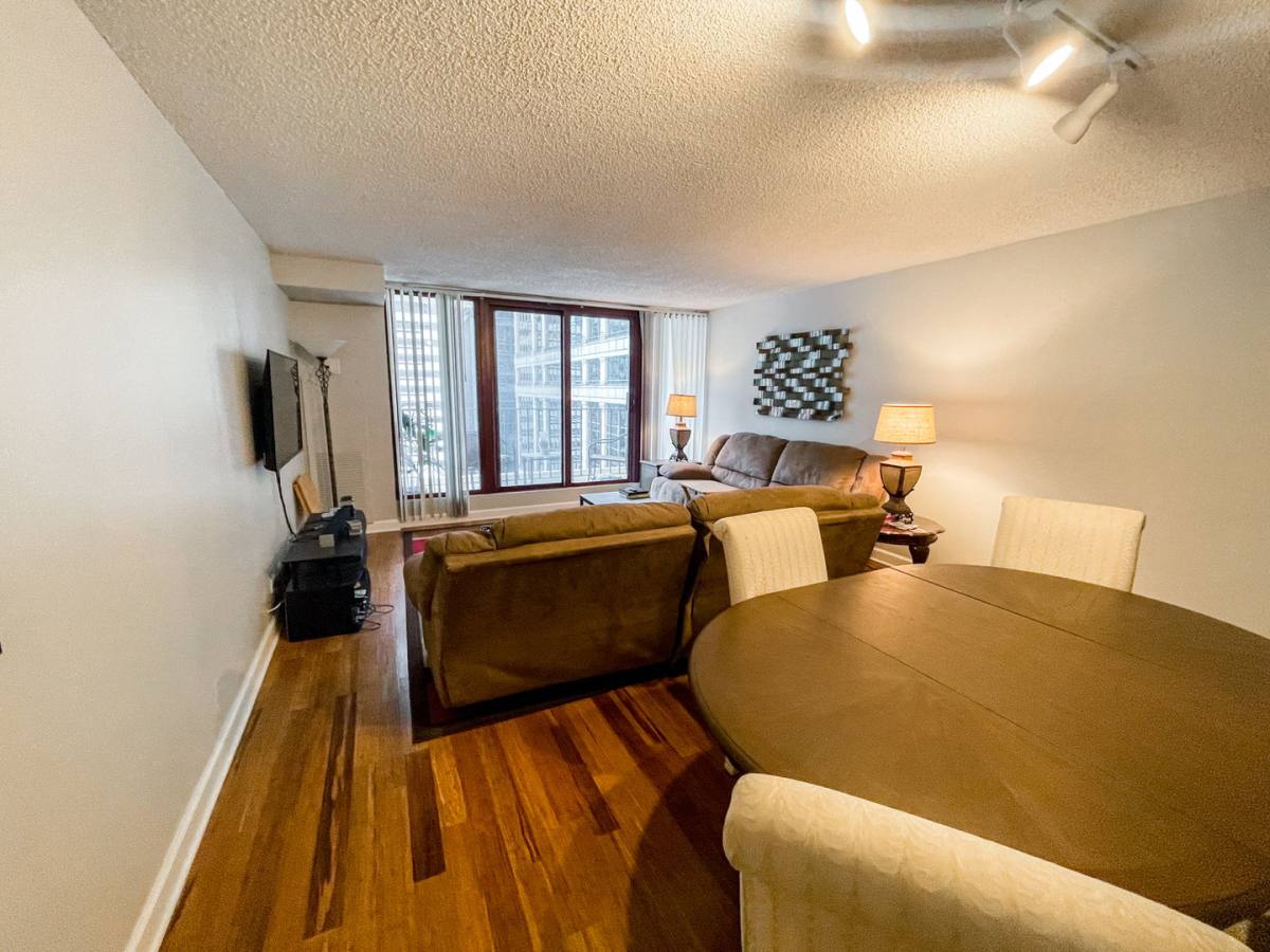 200 N Dearborn St #907, Chicago, IL 60601 - Apartment for Rent - Image 3