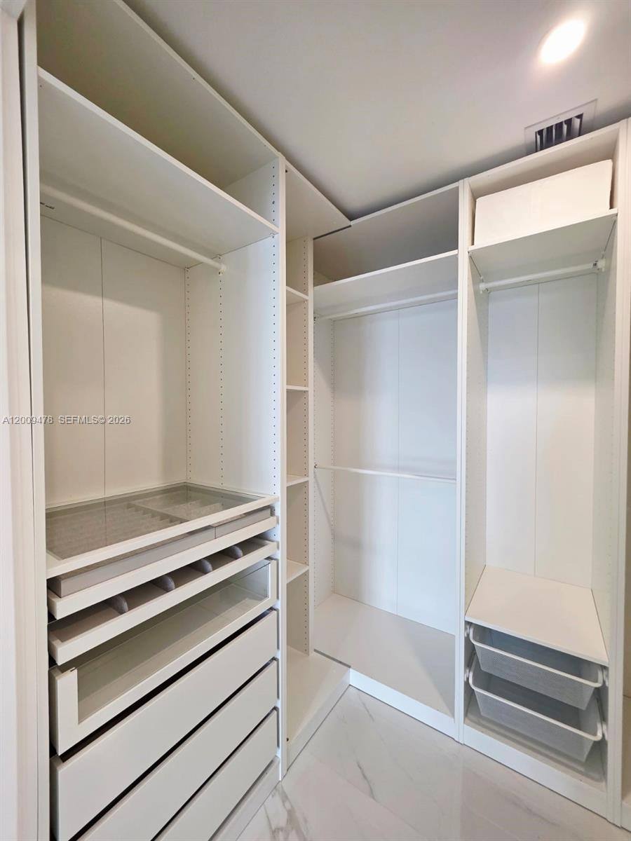 700 NE 24th St #3603, Miami, FL 33137 - Apartment for Rent - Image 4