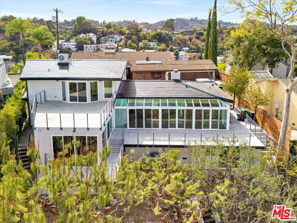 3714 Sunswept Dr, Studio City, CA 91604 - House for Rent