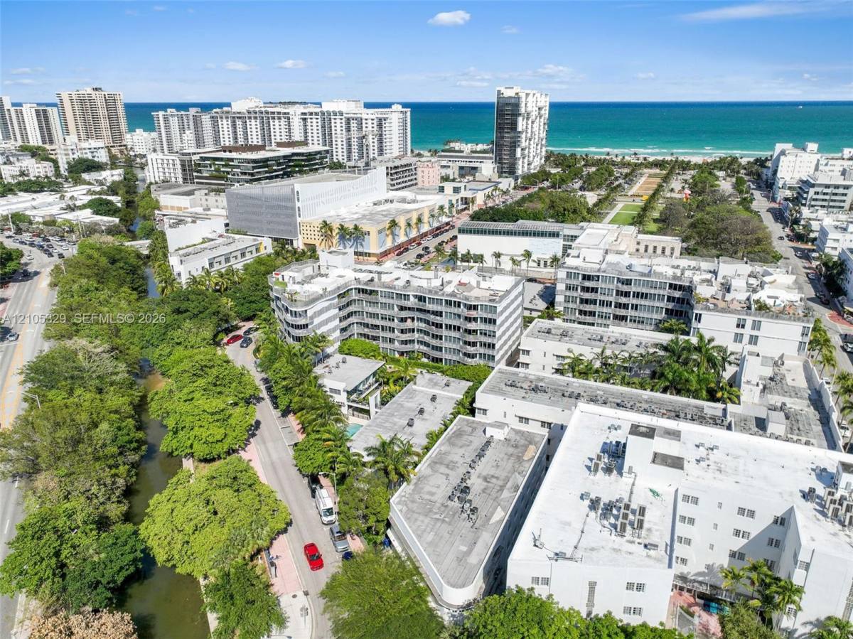 2100 Park Ave #406, Miami Beach, FL 33139 - Apartment for Rent - Image 2