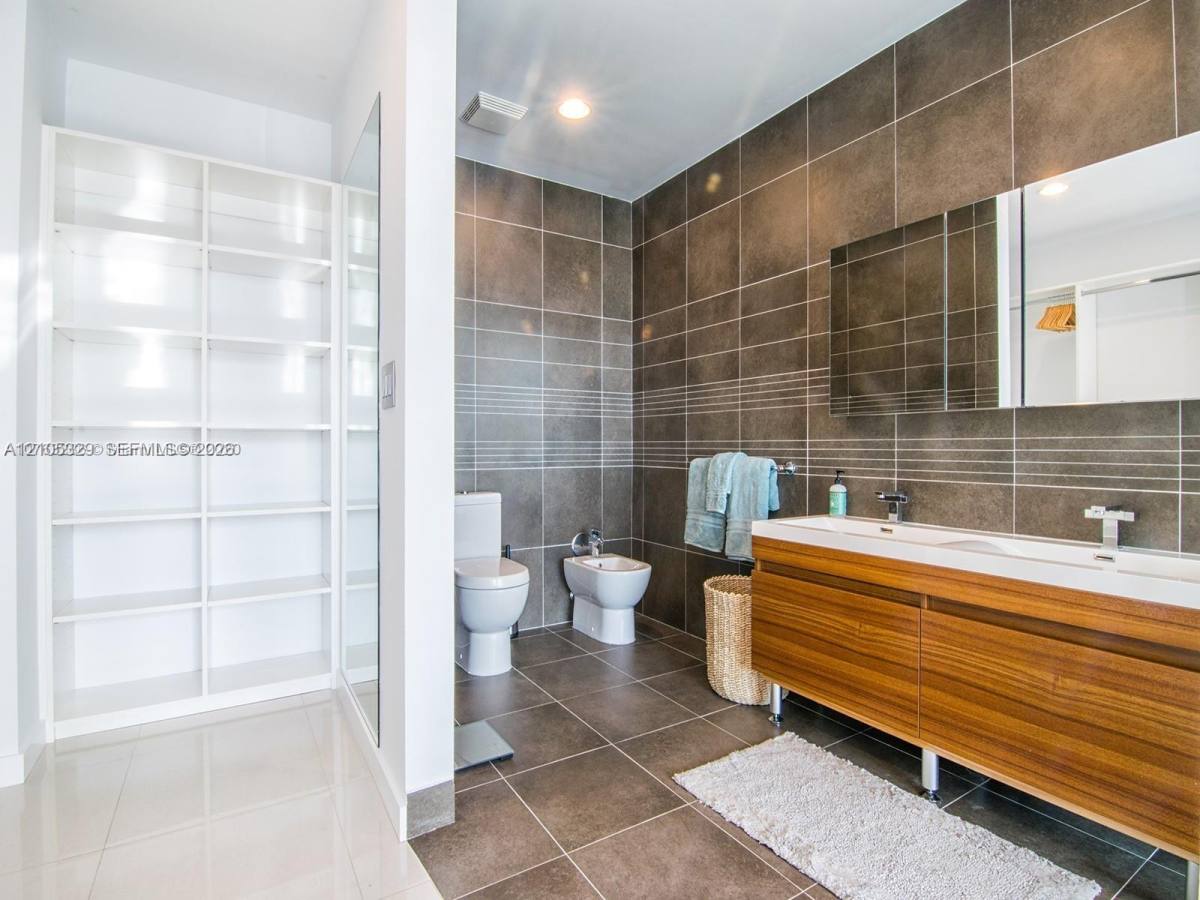 2100 Park Ave #406, Miami Beach, FL 33139 - Apartment for Rent - Image 6