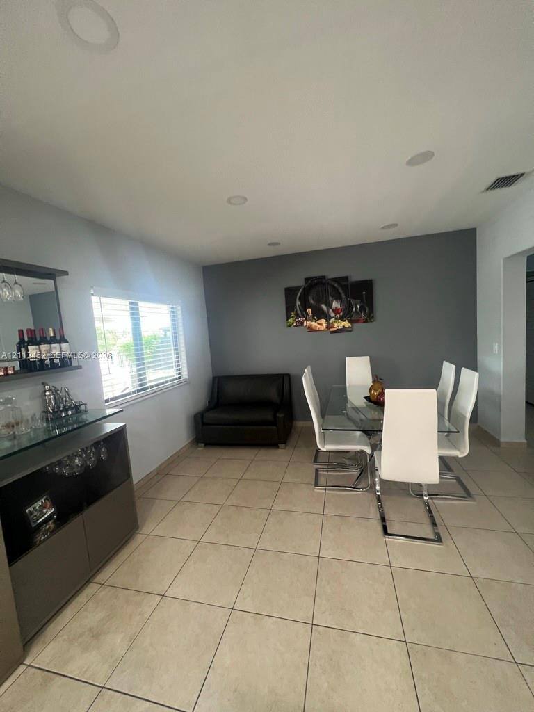 5083 SW 160th Ave, Miami, FL 33185 - House for Rent - Image 7