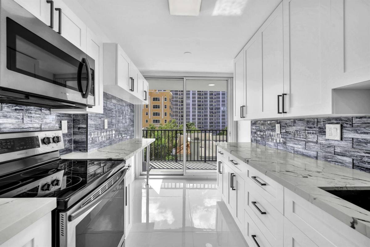 525 N Ocean Blvd, Pompano Beach, FL 33062 - Condo for Rent - Image 6