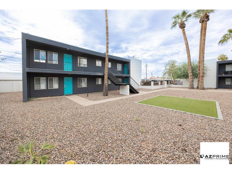 2927 N 38th St #4, Phoenix, AZ 85018 - Apartment for Rent - Image 1