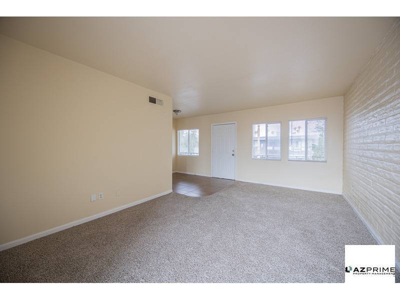 2927 N 38th St #4, Phoenix, AZ 85018 - Apartment for Rent - Image 6