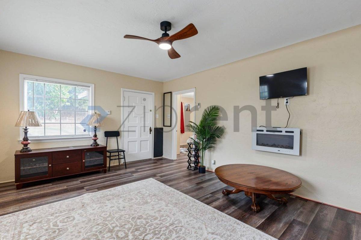 9932 Beverly St #A, Bellflower, CA 90706 - Apartment for Rent - Image 5